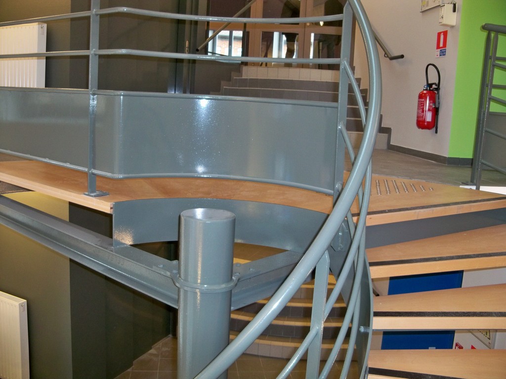 Création d'un escalier à la mairie de Jonzieux 2013